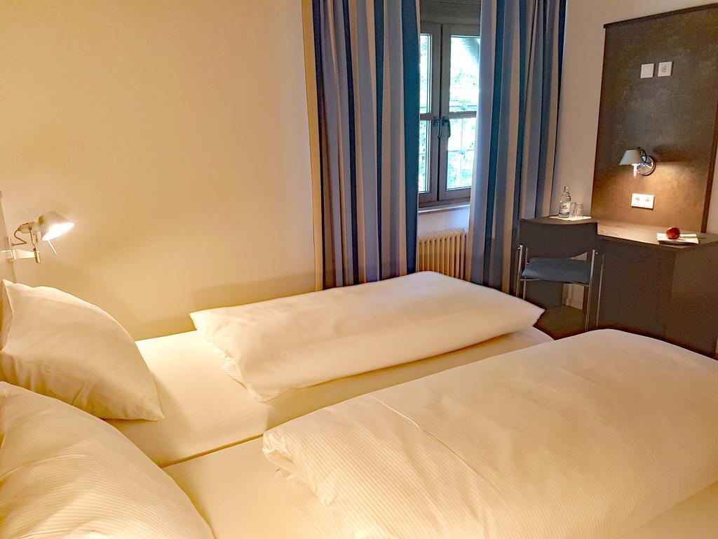 Tagungshaus Wernau Hotel Buitenkant foto
